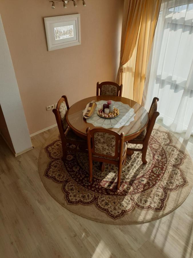 Apartmani Mlikotic Dugi Rat Exterior foto